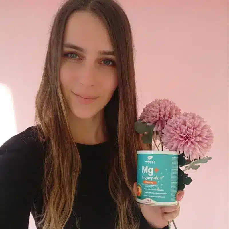 Ана